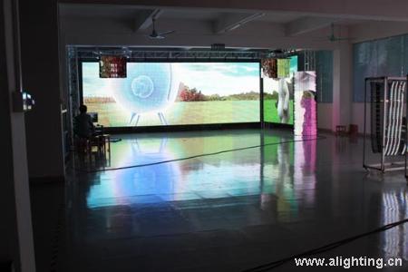 LED户内全彩显示屏