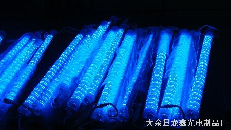 LED真六段护栏管