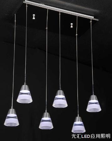 优质垂帘吸顶灯