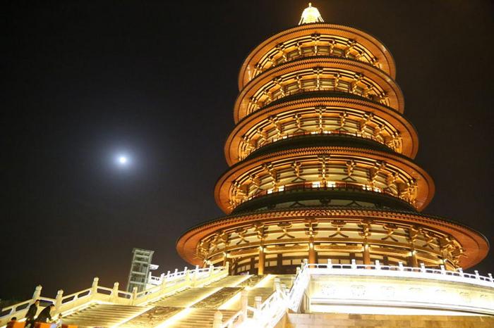 洛阳唐明堂(史上最大的木质建筑)亮化工程实景