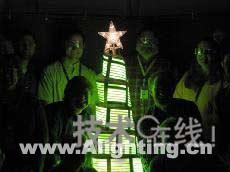采用有机EL照明的圣诞树来自GE(组图)