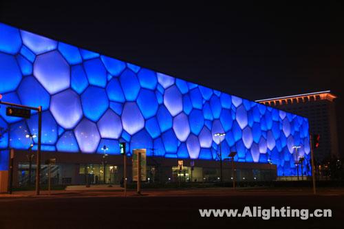 水立方世界之最：气枕、泳道、LED(图)