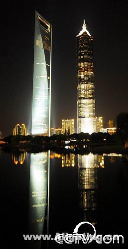 上海环球金融中心101层上的灯光(组图)