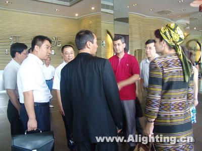 土库曼斯坦副总理到访珠江灯光(组图)