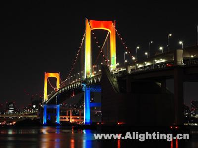桥的夜景表现：结构、形式和韵律(组图)