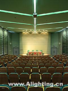 清华大学设计中心楼绿色报告厅室内照明