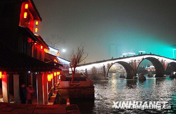 京杭大运河亮灯