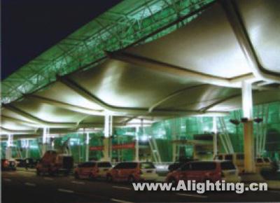 广州新白云国际机场航站楼照明(组图)