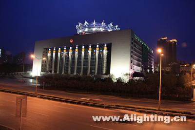 重庆人民大厦夜景照明工程详解(组图)