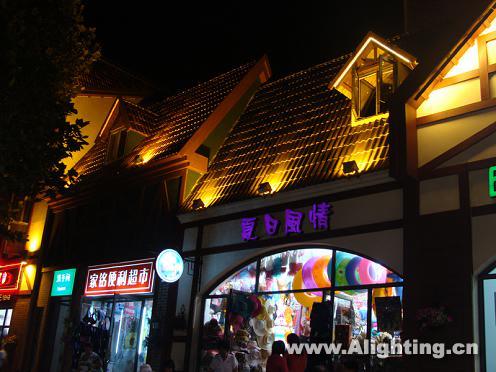 夜晚行走北戴河