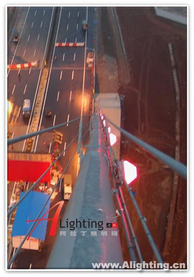 武汉阳逻长江大桥LED照明工程(组图)