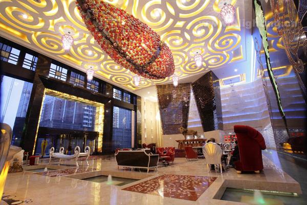 沈阳金碧辉煌-kinder