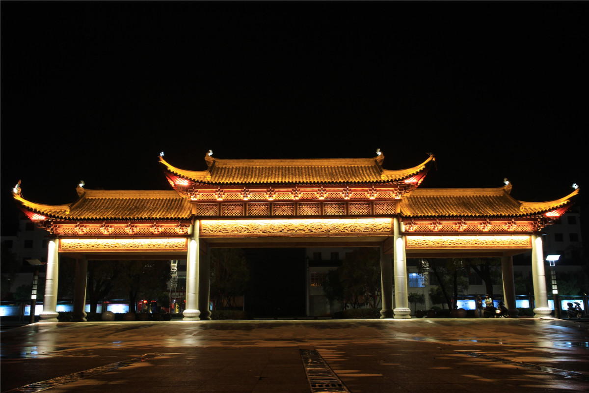 婺源县"一江两岸"景观照明项目点评