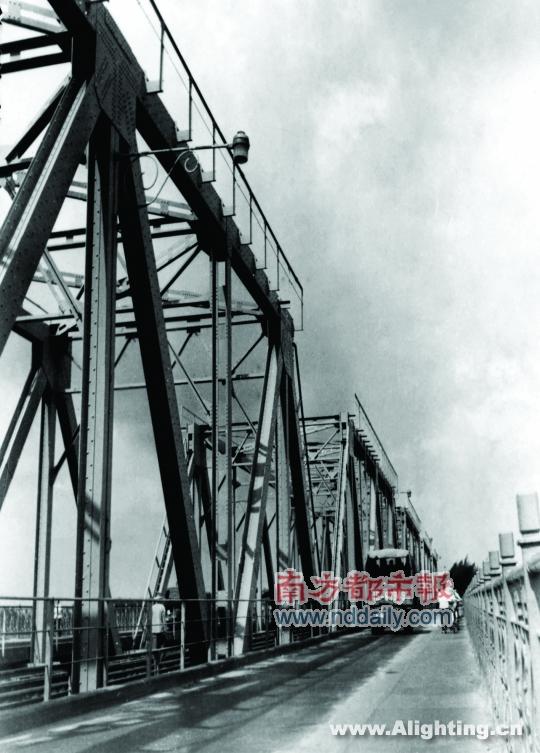 图说广州路灯百年变迁